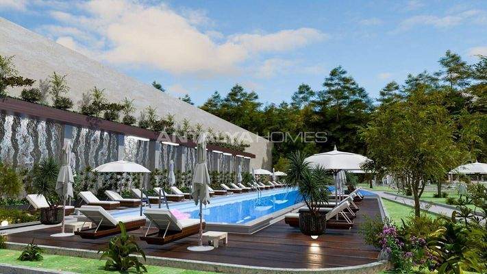 1 and 2-Bedroom Apartments with Pool in Antalya Altintas