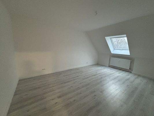 20251210_142723350_iOS