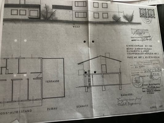 Wohn- und Geschäftshaus in Keutschach-Höflein mit 1.892m² Grundstück und 3 XXL-Garagen Nähe Rauschelesee mit vielen Verwendungsmöglichkeiten!