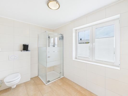 Badezimmer EG