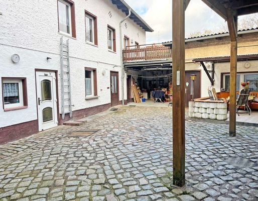 Innenhof1.jpg
