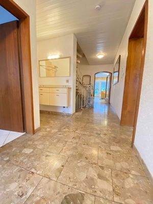 Erdgeschoss - Eingangsbereich