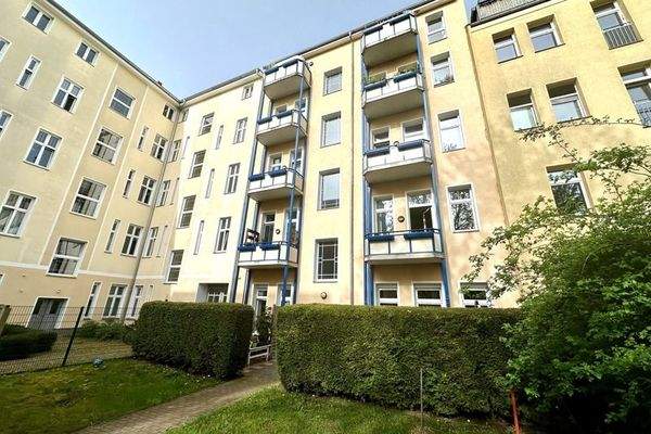 Hauseingang hinten III