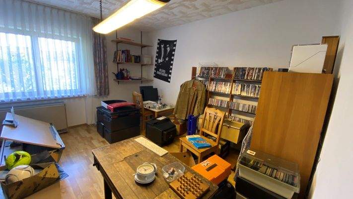 Zimmer Untergeschoss