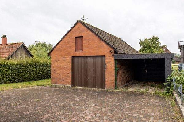 Garage und Carport
