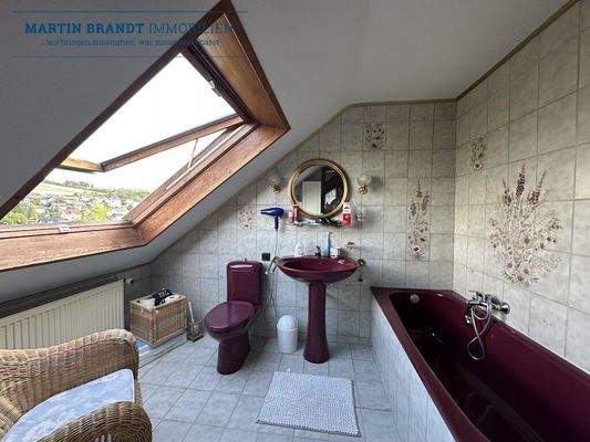 Tageslichtbad Elternbad im DG