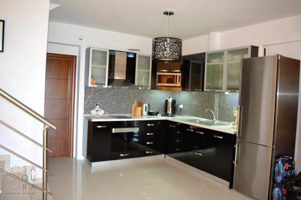 IMG-e950e61cf2311042a750839da96d4f02-V