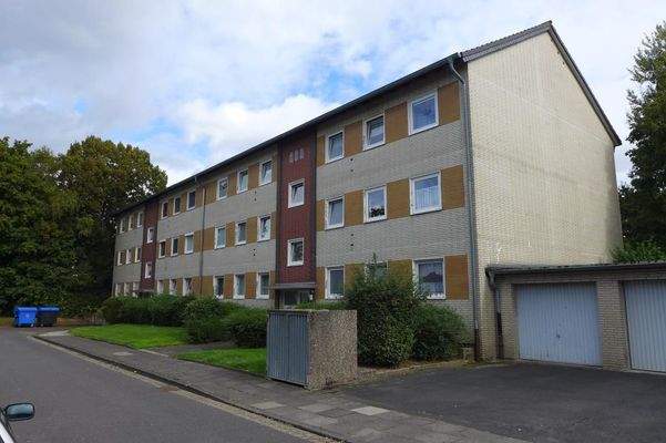 Ermlandstraße 30_32_v