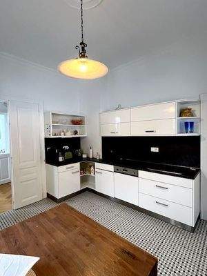 EBK 1. OG linke Wohnung