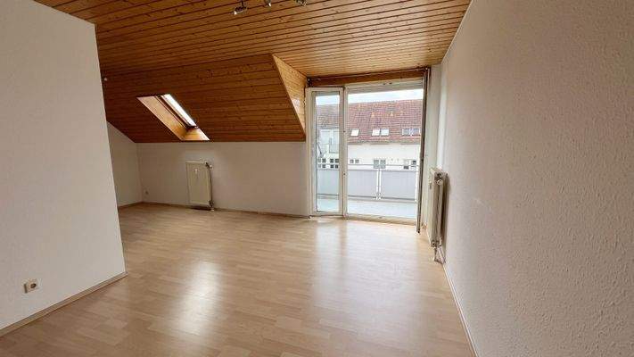 Blick vom Flur Richtung Balkon