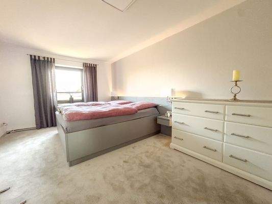 Platz für große Schränke