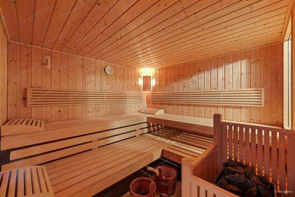 Private Sauna