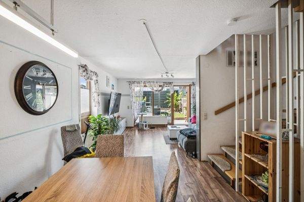 backbone_550440-A_001_WEB