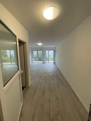 1003-0100-107_Zimmer 1-Tür-Terrasse.jpg