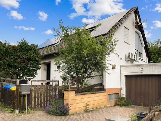 Haus mit Garage