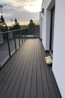 Dachterrasse Hofseite