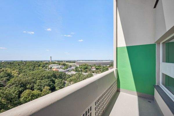 Westloggia mit herrlicher Aussicht aufs Olympiastadion