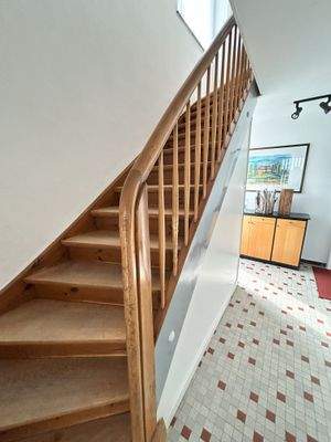 Diele und Treppe ins OG 