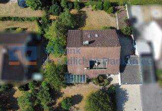 Drohnenaufnahme Haus von oben