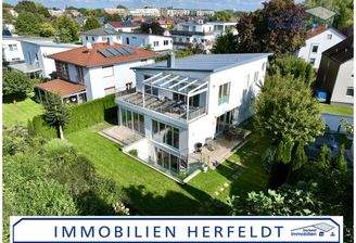 Sehr repräsentatives Anwesen