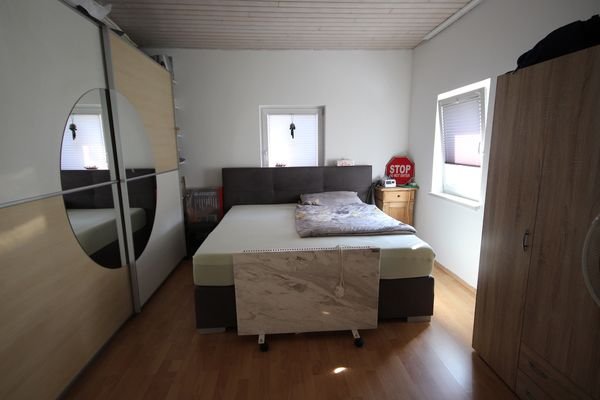 Schlafzimmer EG