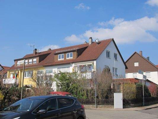 Gesamtansicht Eckgrundstück.JPG