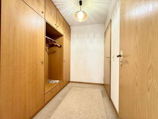 Einbauschränke im Flur