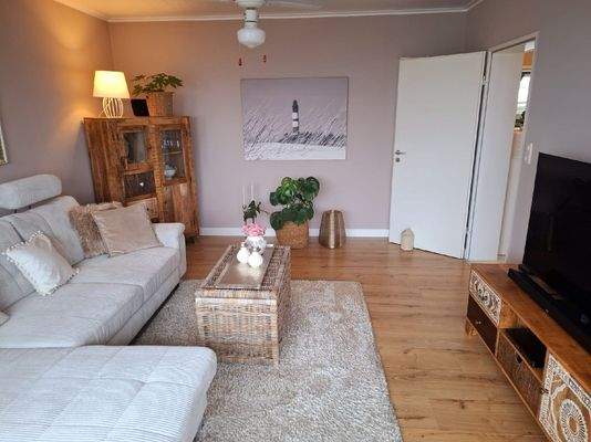 WhatsApp Image 2025-04-22 at 09.24.01.jpg