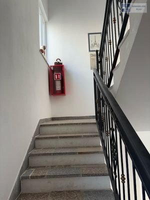 omis-zgrada-sa-9-stanova-drugi-red-do-mora_11