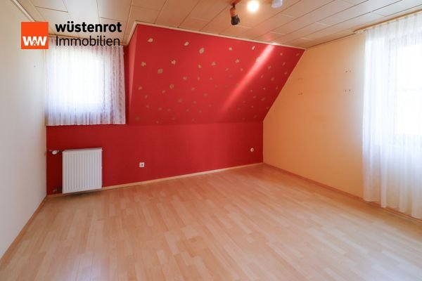 Schlafzimmer im DG