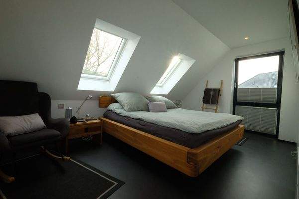 F70AF6AE-806C-4C15-BD3B-6E393E6312EB-18734-00000D1E6CC837B1