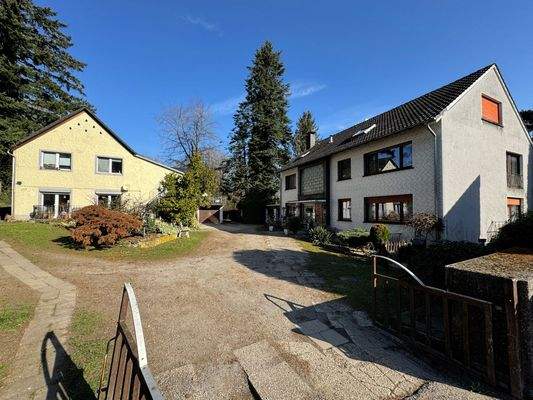 Zufahrt zum Grundstück