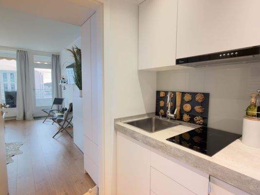 Moderne Küchenzeile 