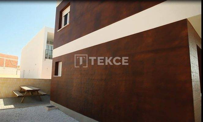 Chic Villa Nearby the Beach in Gran Alacant Alicante