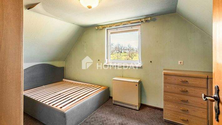 1. OG Schlafzimmer 1 1