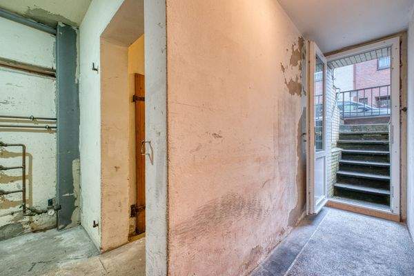 Keller | Eingang Straßenseite