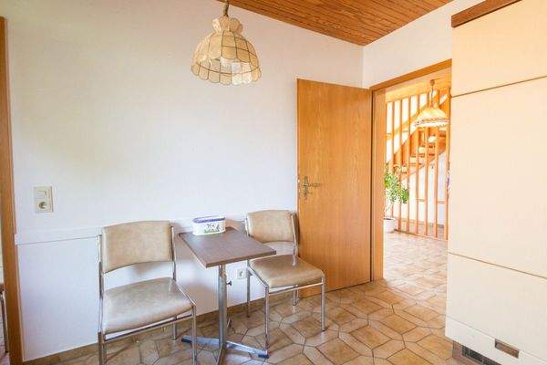 Küche mit Sitzmöglichkeit EG