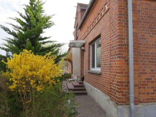 Östlicher Eingang zur Mietswohnung