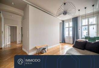 Großzügiges Wohnzimmer