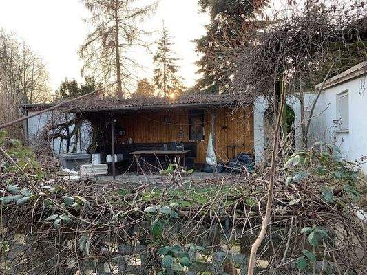 Bestehende Nebenbebauung