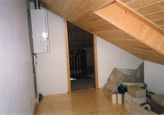 Wohnung DG Heizung/Abstell