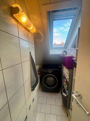 GÄ-WC MÖGL. ABSTELL-WASCHRAUM