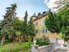 33786115_226795507_m