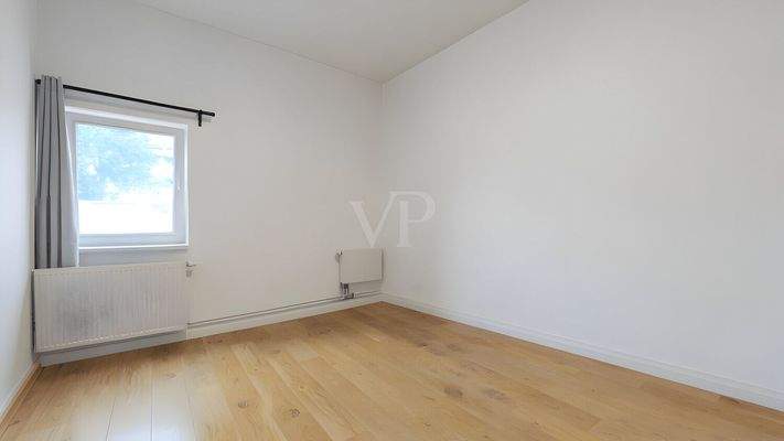 Schlafzimmer digital beräumt