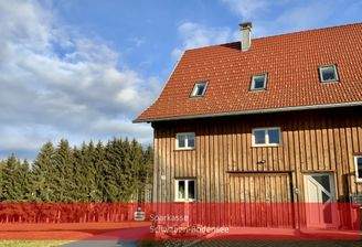 Holzverkleidete Südseite