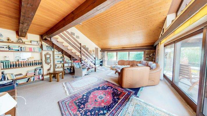 Wohnzimmer im Untergeschoss