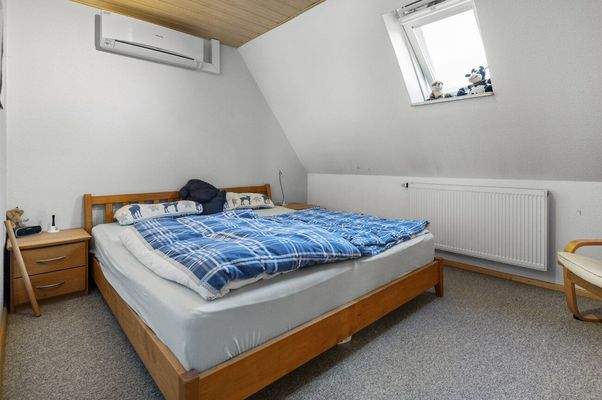 Schlafzimmer II OG