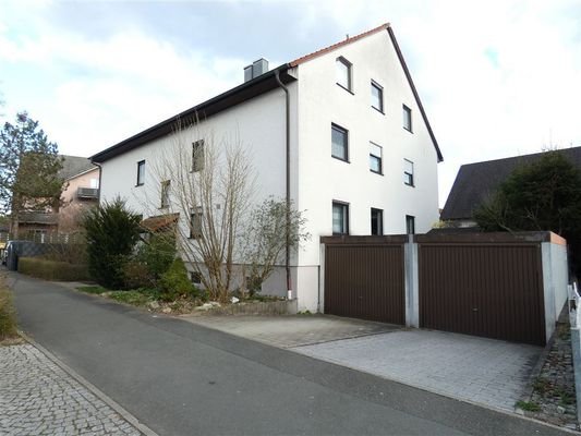 Garage auch vom Garten zugänglich