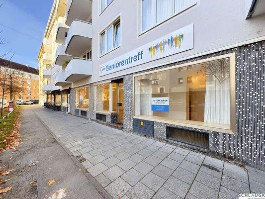 Schaufenster & Eingang