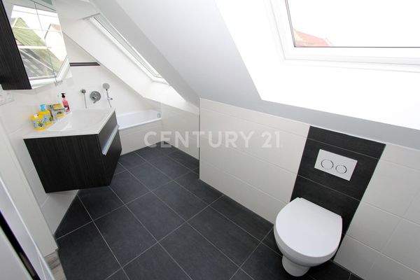 proj.Bad Dachgeschoss